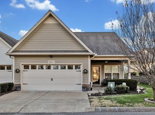 207 Dalton Ct, Spring Hill, TN 37174