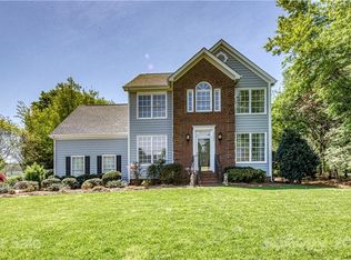 9404 Bethesda Ct, Matthews, NC 28104