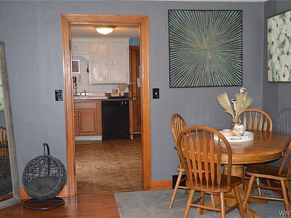 5th image of 91 Grant St