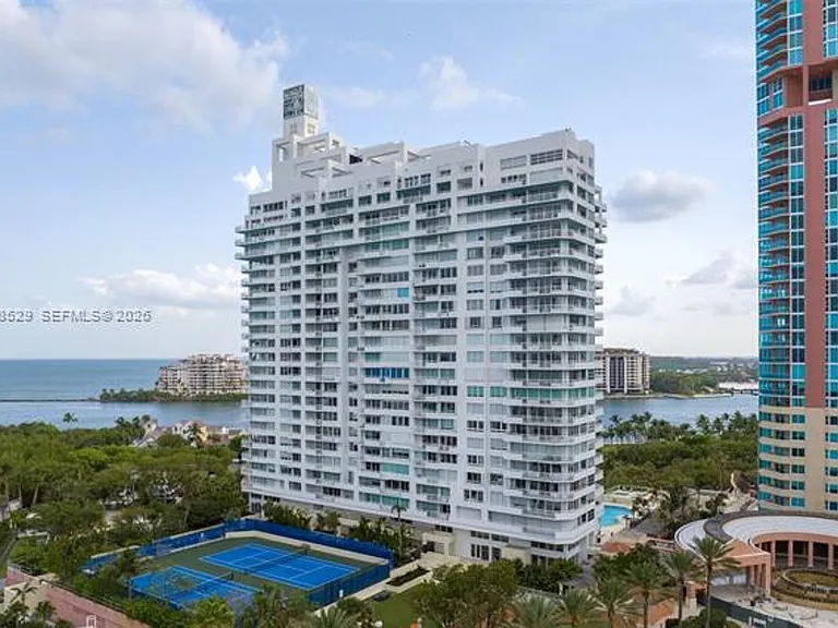 400 S Pointe Dr #1501 — Photo 11