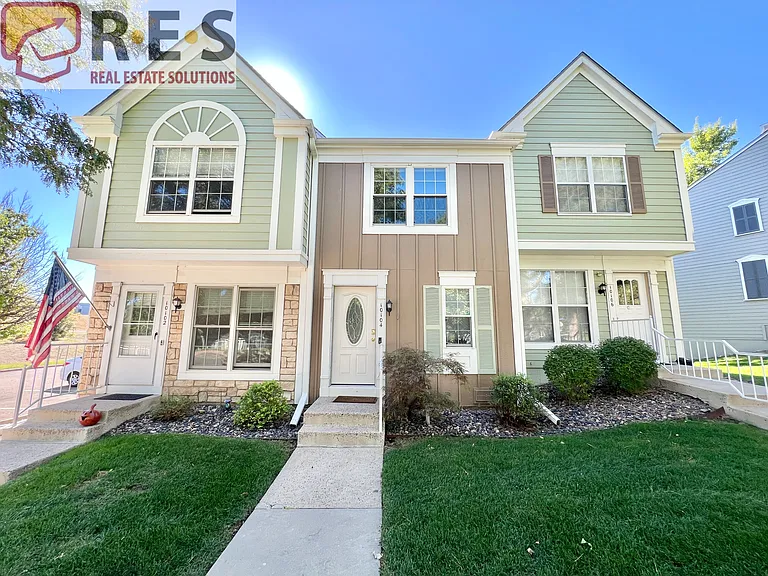 10104 W Dartmouth Ave — Photo 1