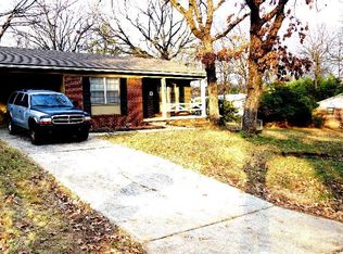 10218 Raymond Dr, Little Rock, AR 72205