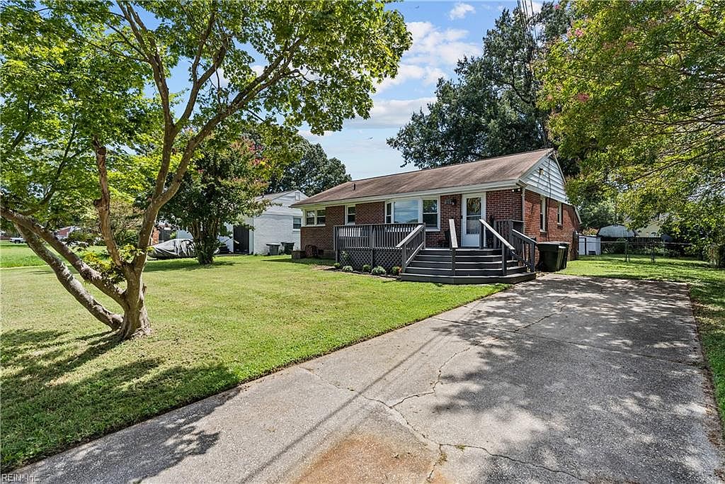 10 Westlawn Dr Hampton VA 23664 Zillow