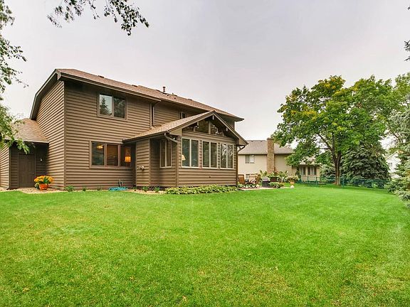 4th image of 8859 Loch Lomond Ct