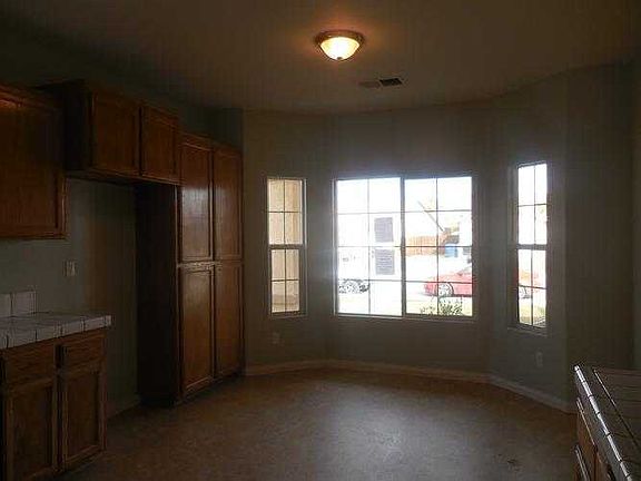 9508 Vista Colina