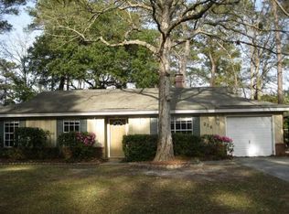 216 Westminister Rd, Savannah, GA 31419