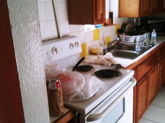 5th image of 821 S 4th Ave