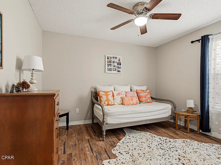 855 Mande Ct — Photo 30