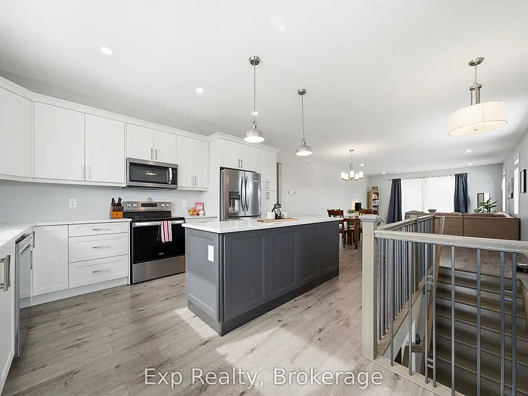 52 Meagan Ln — Photo 12