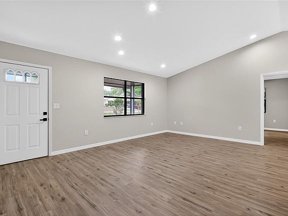 3rd image of 1416 ORKNEY DRIVE