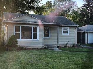 15437 Parkwood Dr, Monroe, MI 48161