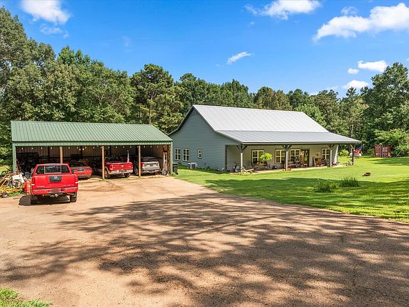 3rd image of 274 County Road 4117