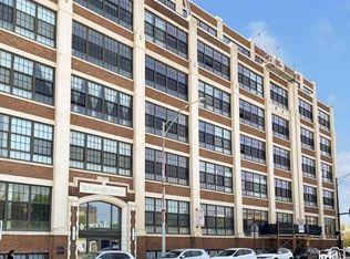 3963 W Belmont Ave Unit 341, Chicago, IL 60618