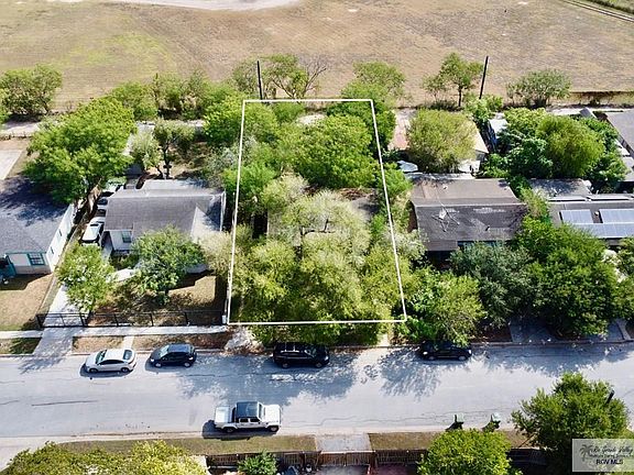 2nd image of 548 Villa Verde Dr