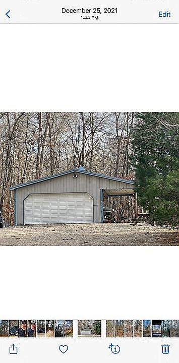 Pole barn