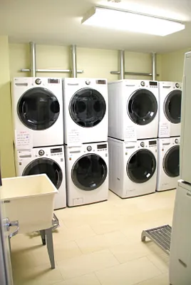 Rented by DYNY Inc | media 12