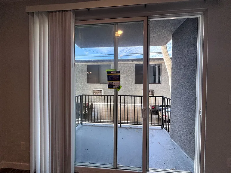 2820 Sawtelle Blvd — Photo 47