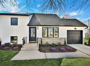 116 Adams St E, East Islip, NY 11730