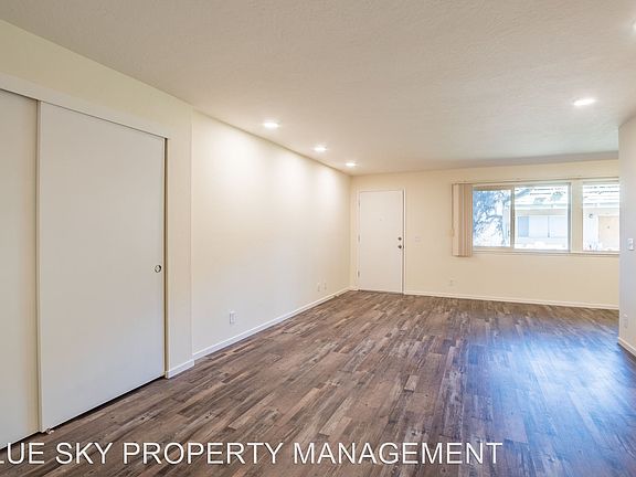 5th image of 318 Gault St APT 13