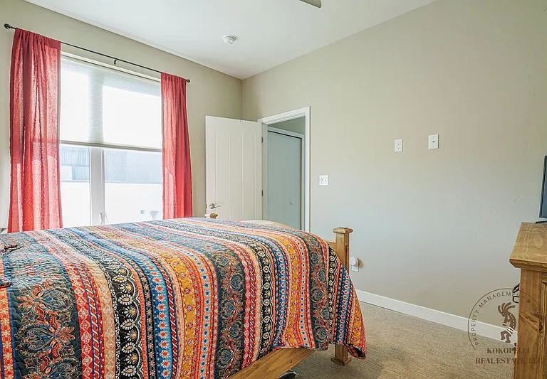 859 Struthers Ave #1 — Photo 11