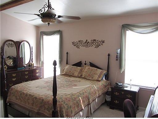 5th image of 1904 Dartmouth St #3