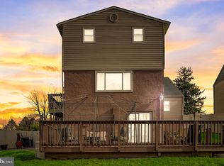 13430 Trevose Rd, Philadelphia, PA 19116