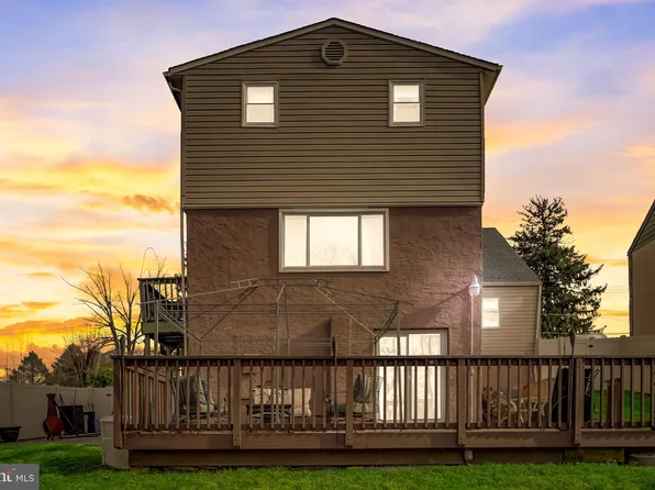 13430 Trevose Rd, Philadelphia, PA 19116