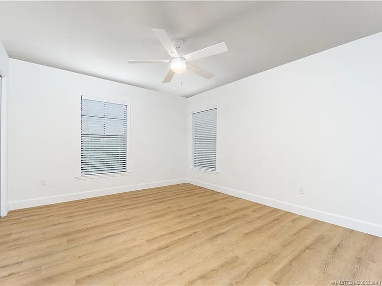 3375 SW Mapp Rd #204 — Photo 3