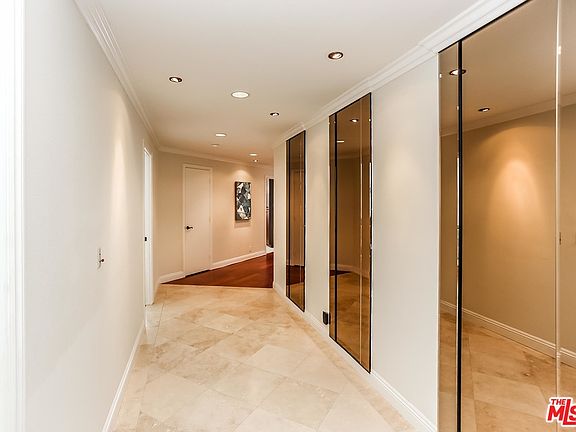 2nd image of 4460 Wilshire Blvd APT 502
