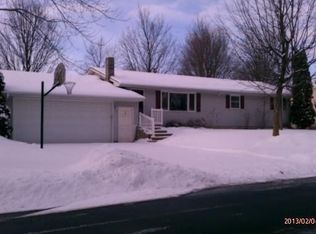 407 Adams Dr, Nya, MN 55397