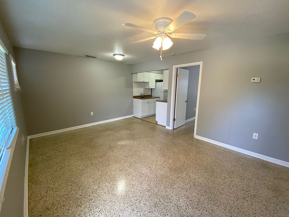 102 East Nelson Street 102 E Nelson St Tavares FL Zillow