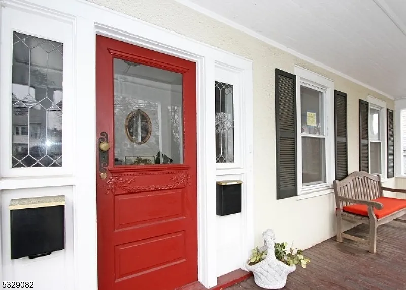 2 bed, 2.0 bath, $4,200 — Photo 2