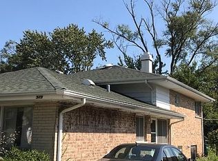 526 Laramie Ave, Wilmette, IL 60091