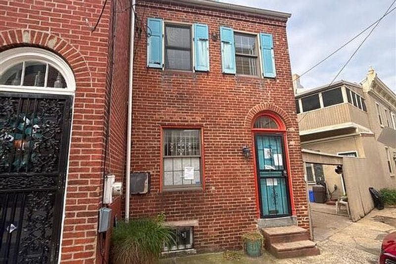 2nd image of 332 Saint John Neumann Way