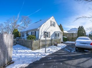 6 Nicks Rock Rd, Plymouth, MA 02360