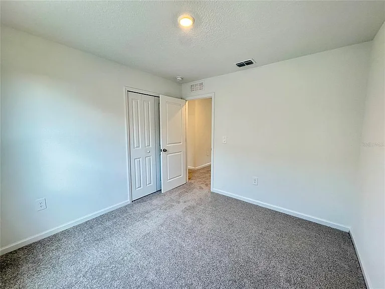 405 Kayden Cv — Photo 22