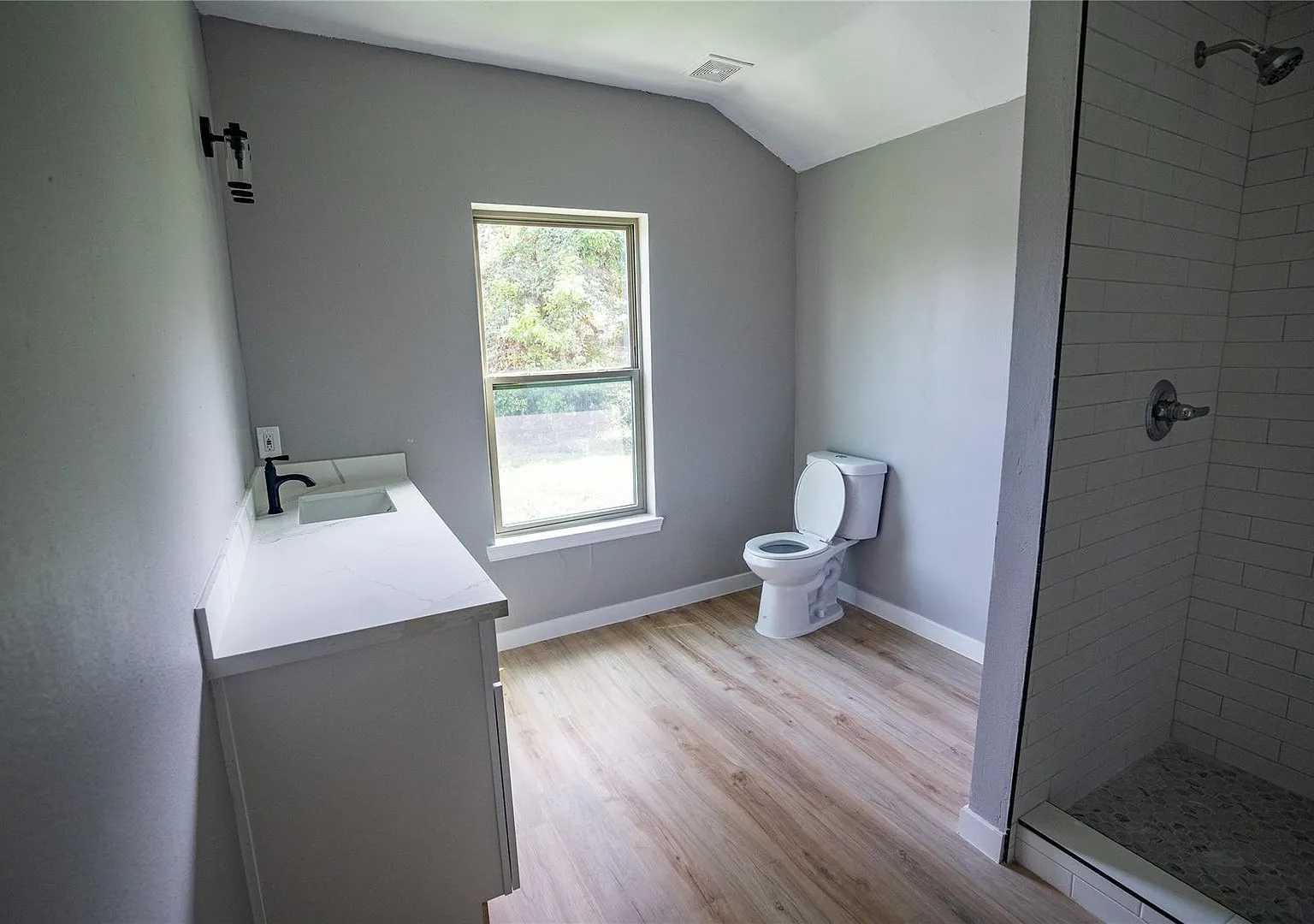 3118 Memel Street — Photo 2