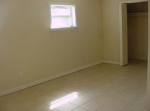 5th image of 7826 Grevillea Dr