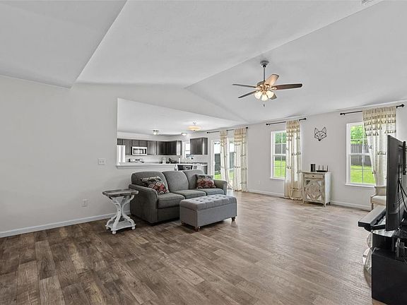5th image of 113 Rockford Dr