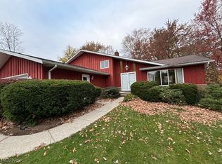 5294 Willet Cir, North Olmsted, OH