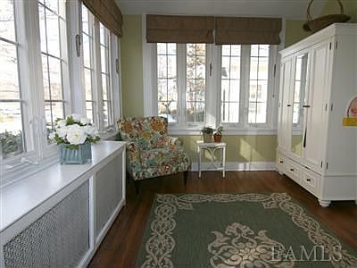 4th image of 11 Franklin Ave