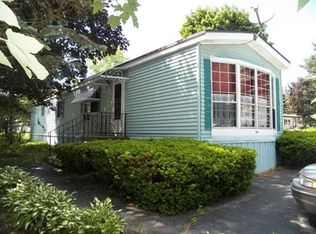 54 Conestoga Trl, Brookfield, MA 01506