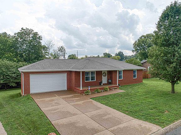 2nd image of 4244 Hilldale Dr