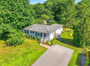 58 Wedgewood Dr, Holliston, MA 01746