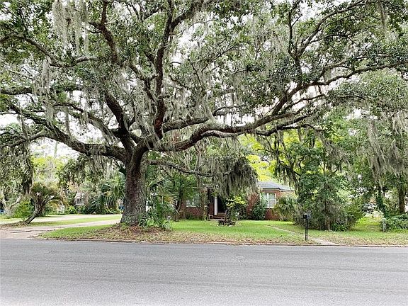 3rd image of 1419 Lanier Blvd