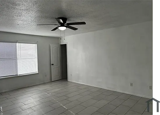 4413 Sunny Brook Dr — Photo 8