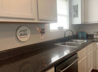 244 Sandy Hill Rd, La Follette, TN 37766