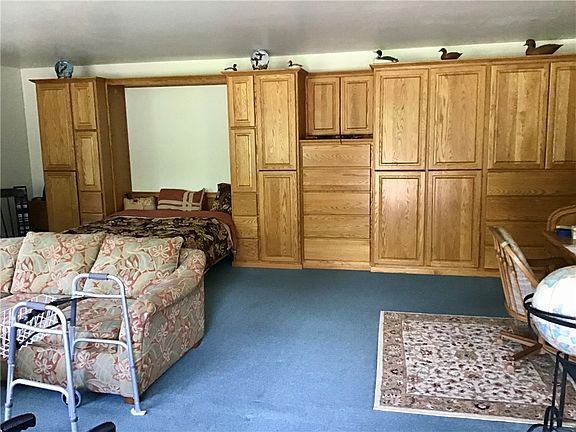 5th image of 10695 Sandy Hill Rd