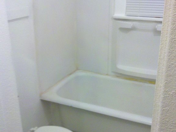 4th image of 1107 Pennsylvania St #18