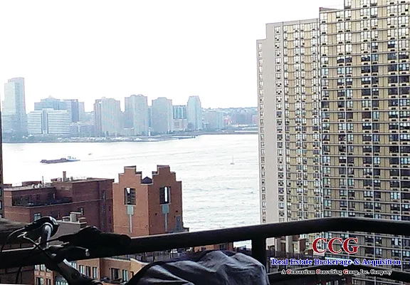 Rented by CCG Real Estate Brokerage | media 2